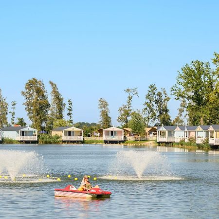 Familie Resort Molenwaard Ottoland エクステリア 写真